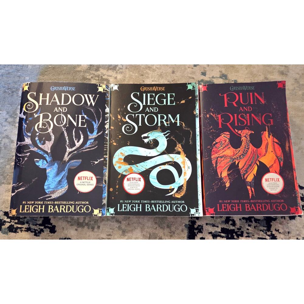 The Shadow and Bone Trilogy by Leigh Bardugo – Complete‎ Set